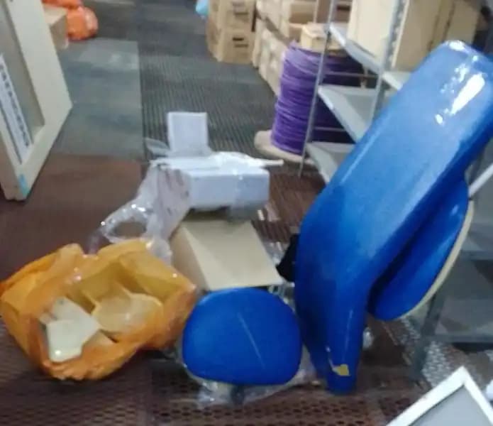 SILLON ODONTOLOGICO c/compresor(fuera de servicio)