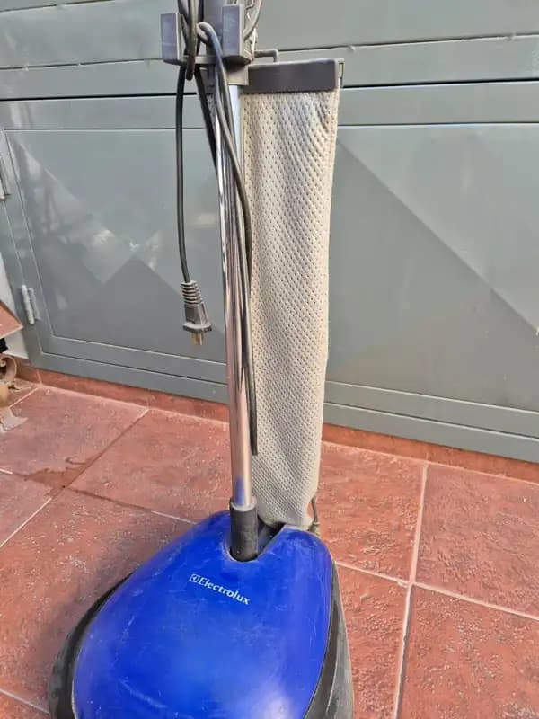 LUSTRASPIRADORA ELECTROLUX