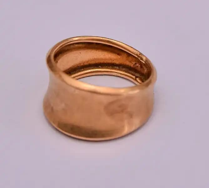 L13 - ANILLO DE ORO