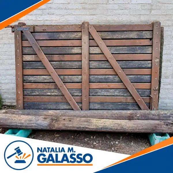 TRANQUERA DE MADERA QUEBRACHO Y EUCALIPTOS