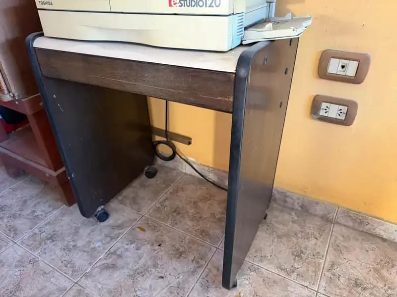 MESAS TIPO ESCRITORIO