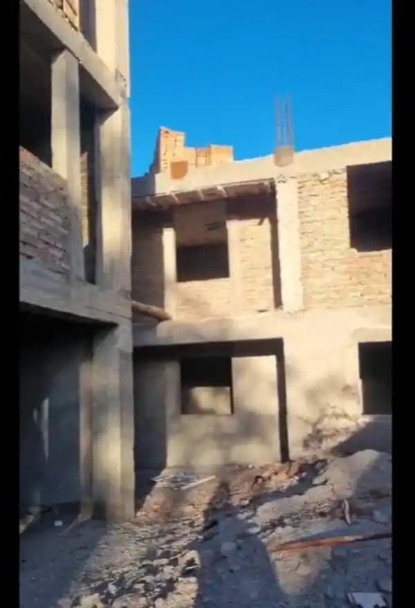 INMUEBLE CONJUNTO HABITACIONAL DE OBRA GRUESA