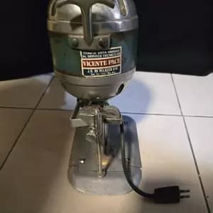 MAQUINA CORTAR TELA VICENT