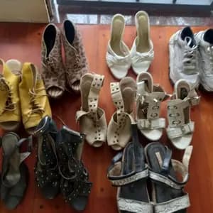 8 P SANDALIAS 1 P ZAPATILL
