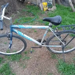 BICILETA marca KUWARA