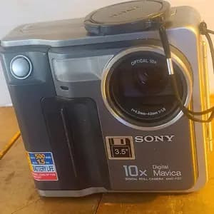 Camara Sony Mavica MVC-FD7