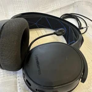 AURICULARES STEEL