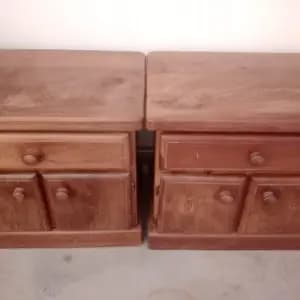 1 MESA Y 2 MESAS DE LUZ