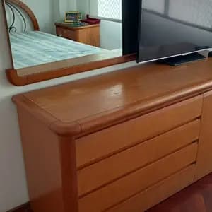 COMODA CON ESPEJO A JUEGO