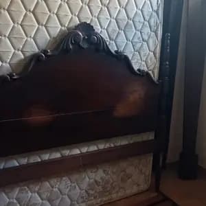 CAMA ANTIGUA 1.40M