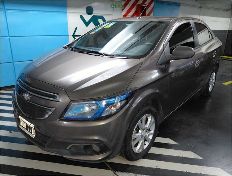 UN AUTOMÓVIL, USADO, FUNCIONANDO, MARCA CHEVROLET, MODELO PRISMA 1.4 N LTZ, MOTOR Nº CGZ014761, CHASIS Nº 9BGKT69T0EG157919, TIPO SEDÁN 4 PUERTAS, MODELO AÑO 2013. POSEE: TABLERO DE INSTRUMENTOS, CALEFACTOR, AIRE ACONDICIONADO, PANTALLA TOUCH MULTIFUNCIÓN, ALZA CRISTALES Y ESPEJOS CON COMANDOS ELÉCTRICOS, CIERRE CENTRALIZADO, AIRBAG, CAJA DE VELOCIDADES, DIFERENCIAL, DIRECCIÓN ASISTIDA, Y CINCO RUEDAS ARMADAS CON CUBIERTAS DE USO, CON DETERIOROS GENERALES, PEQUEÑAS AVERÍAS, DESARMES E INCOMPLETO. DOMINIO NGF328.- KM 193053.“EL BANCO NO SE RESPONSABILIZA POR EL KILOMETRAJE REAL DE RODAJE DEL VEHÍCULO ENAJENADO EN SUBASTA”