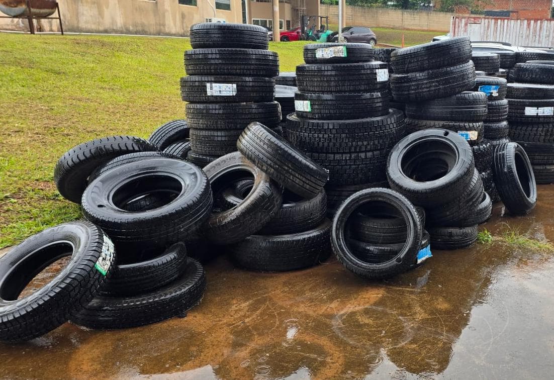 25.982 KG APROXIMADAMENTE MERCADERÍAS VARIAS COMPUESTA PRINCIPALMENTE POR CAUCHO, NEGRO DE CARBÓN, ACERO, PREVIAMENTE INUTILIZADA POR LA ADUANA - SE VENDEN EN EL ESTADO EN QUE SE ENCUENTRAN Y EXHIBEN. DI-2026-13-E-ARCA-ADIGUA#SDGOAI