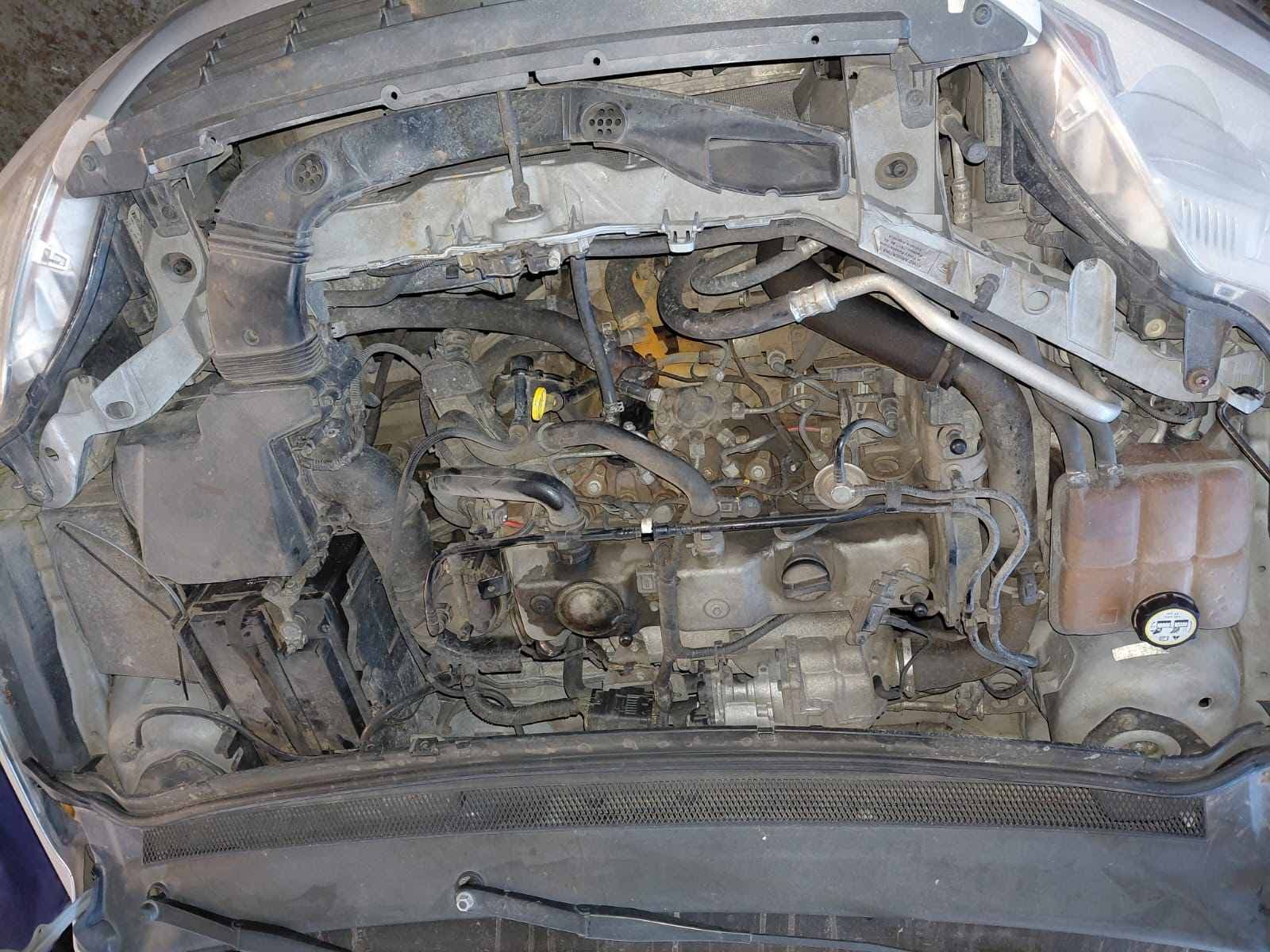 UN AUTOMOVIL, USADO, SIN FUNCIONR, MARCA FORD, MODELO FOCUS EXE TREND PLUS .1.8 DIESEL, MOTOR NRO. DJ088738, CHASIS NRO. 8AFKZZFFCDJ088738, MODELO AÑO 2013, TIPO SEDAN CUATRO PUERTAS. POSEE: BOMBA IYECTORA, ALTERNADOR, MOTOR DE ARRANQUE, RADIADOR, SERVO FRENO INCOMPLETO, TABLERO DE INSTRUMENTOS INCOMPLETO, EQUIPO DE AIRE CONDICIONADO, RADIO CON CD, ALZA CRISTALES Y ESPEJOS ELECTRICOS, CAJA DE VELOCIDADES, DIFERENCIAL, DIRECCION ASISTIDA Y CUATRO RUEDAS ARMADAS CON CUBIERTAS DE MOVIMIENTO. CON DETERIOROS GENERALES, PEQUEÑAS AVERIAS DE CHOQUE. DOMINIO MRL928.-DIESEL