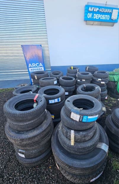 2773 KG APROXIMADAMENTE MERCADERÍAS VARIAS COMPUESTA PRINCIPALMENTE POR CAUCHO, NEGRO DE CARBÓN, ACERO, PREVIAMENTE INUTILIZADA POR LA ADUANA SE VENDEN EN EL ESTADO EN QUE SE ENCUENTRAN Y EXHIBEN. DI-2026-58-E-ARCA-ADPOSA#SDGOAI
