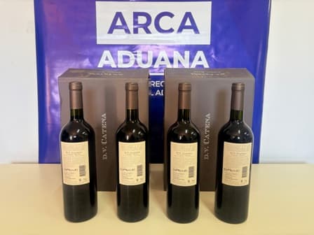 80 BOTELLAS DE VINOS MARCA DV. CATENA CABERNET – MALBEC 2022 DE 750MLTRIBUTAN IVA ALÍCUOTA 21% - SE VENDEN EN EL ESTADO EN EL QUE SE ENCUENTRAN Y EXHIBEN : 24082GSM000009