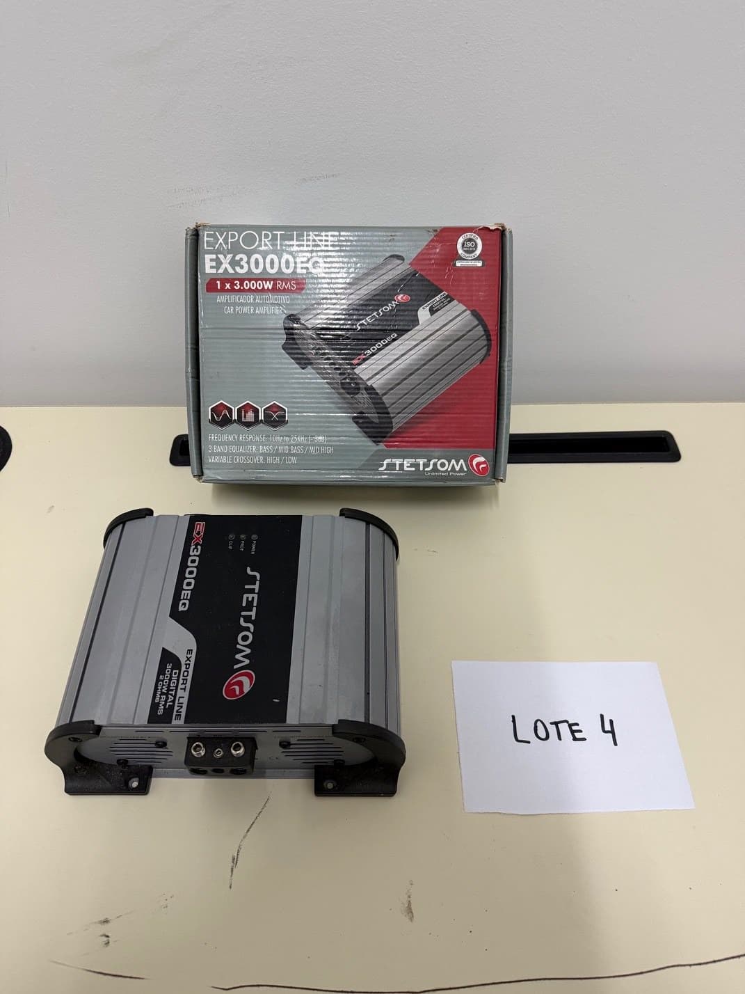 UN (01) AMPLIFICADOR DE SONIDO MARCA STETSOM MODELO EX 3000 EQ - NUEVO FUNCIONAMIENTO SIN CONTROLAR -TRIBUTAN IVA ALÍCUOTA 21% - SE VENDEN EN EL ESTADO EN EL QUE SE ENCUENTRAN Y EXHIBEN – CON CAJA 20015ALOT000060S