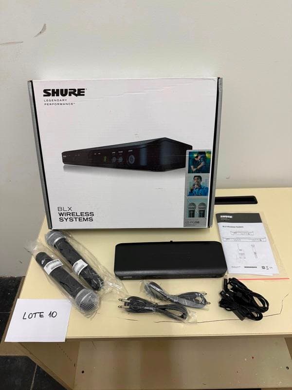 UN (01) EQUIPO DE VOZ - MARCA SHURE MODELO LEGENDARE PERFORMANCE BLX - NUEVO FUNCIONAMIENTO SIN CONTROLAR -TRIBUTAN IVA ALÍCUOTA 21% - SE VENDEN EN EL ESTADO EN EL QUE SE ENCUENTRAN Y EXHIBEN – CON CAJA Y MANUAL 18015ALOT000179N