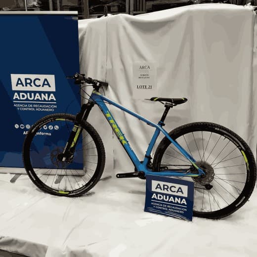 UNA BICICLETA – MARCA TREK – MODELO SUPERFLY 9,8 XT – RODADO 29- N.º SERIE WTU284QU0167J - NUEVA - ARMADATRIBUTAN IVA ALÍCUOTA 21% - FUNCIONAMIENTO SIN CONTROLAR - SE VENDEN EN EL ESTADO EN EL QUE SE ENCUENTRAN Y EXHIBEN - ACTA 325/2015