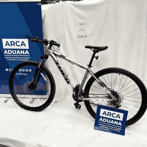 UNA BICICLETA – MARCA TREK – MODELO MARLIN 5 – RODADO 29 – N.º SERIE WTU125C0402M - NUEVA - ARMADATRIBUTAN IVA ALÍCUOTA 21% - FUNCIONAMIENTO SIN CONTROLAR - SE VENDEN EN EL ESTADO EN EL QUE SE ENCUENTRAN Y EXHIBEN - CIM 156/2017