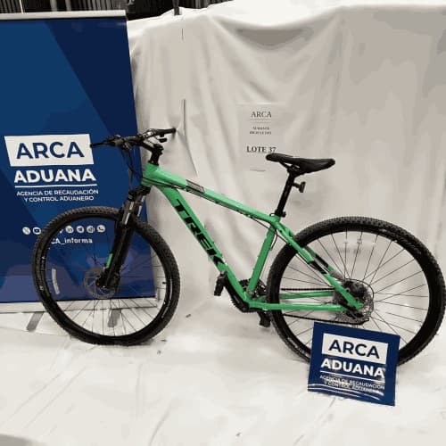 UNA BICICLETA – MARCA TREK – MODELO MARLIN 5 – RODADO 29 – N.º SERIE WTU220C1415L - NUEVA - ARMADATRIBUTAN IVA ALÍCUOTA 21% - FUNCIONAMIENTO SIN CONTROLAR - SE VENDEN EN EL ESTADO EN EL QUE SE ENCUENTRAN Y EXHIBEN - CIM 10/2017