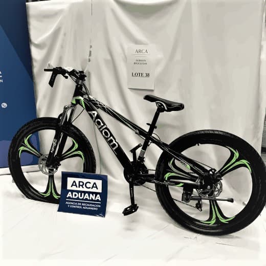UNA BICICLETA – MARCA AGIOM – MODELO S/N – RODADO 26 – N.º SERIE S/N - NUEVA - ARMADATRIBUTAN IVA ALÍCUOTA 21% - FUNCIONAMIENTO SIN CONTROLAR - SE VENDEN EN EL ESTADO EN EL QUE SE ENCUENTRAN Y EXHIBEN - CIM 146/2018