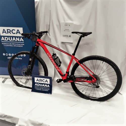 UNA BICICLETA – MARCA SPECIALIZED – MODELO STUMP JUMPER – RODADO 29 – N.º SERIE WSBC601000075K - NUEVA - ARMADATRIBUTAN IVA ALÍCUOTA 21% - FUNCIONAMIENTO SIN CONTROLAR - SE VENDEN EN EL ESTADO EN EL QUE SE ENCUENTRAN Y EXHIBEN - ACTA 101/2016