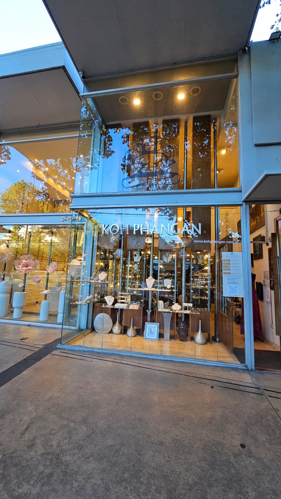 INMUEBLE sito en calle OLAVARRIA N° 2963/97, Local 4, de la ciudad de Mar del Plata. OCUPADO.