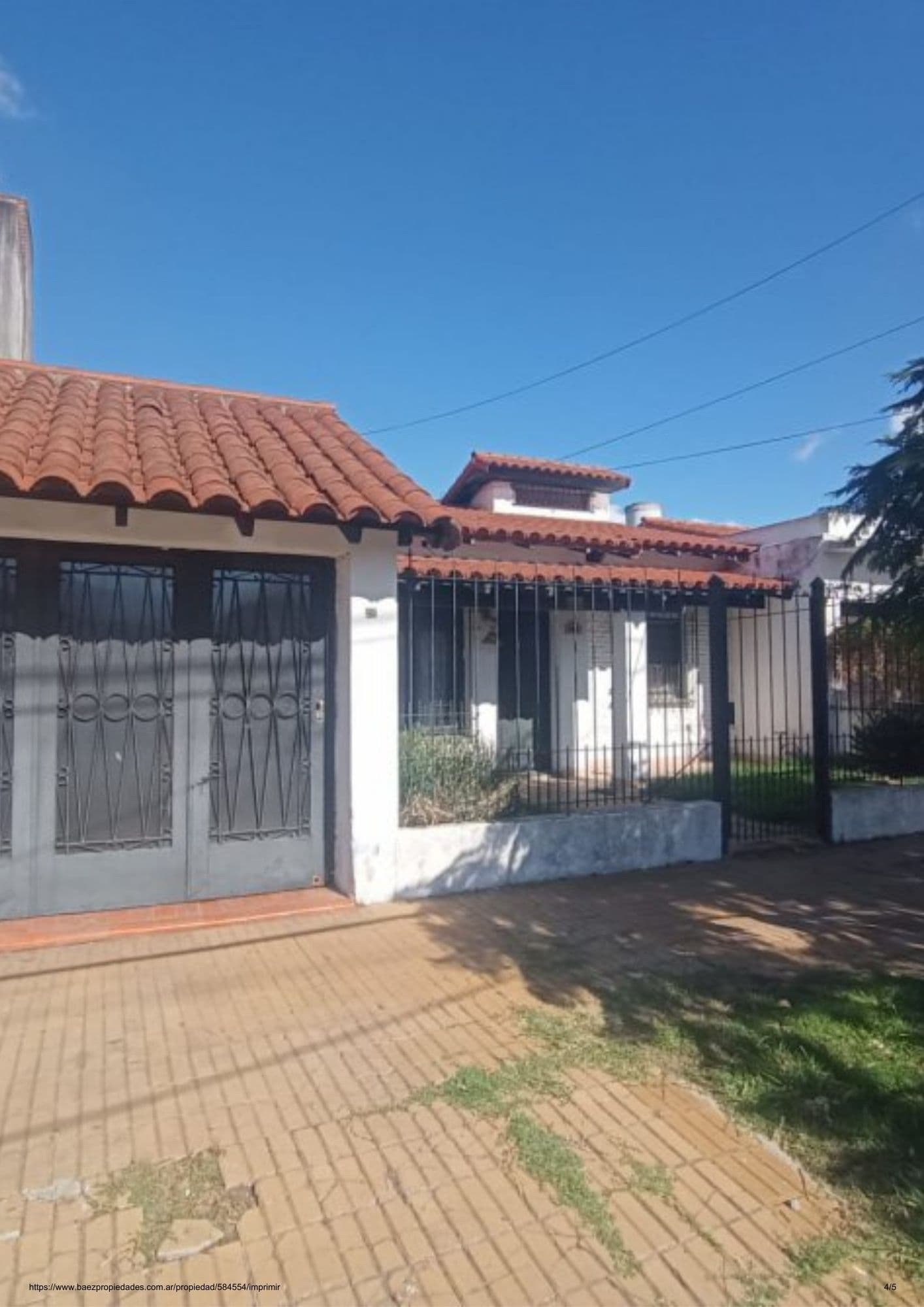 SUBASTA BASE REDUCIDA EN DOLARES 100% INMUEBLE EN BANFIELD, PTDO. LOMAS DE ZAMORA.  OCUPADO.