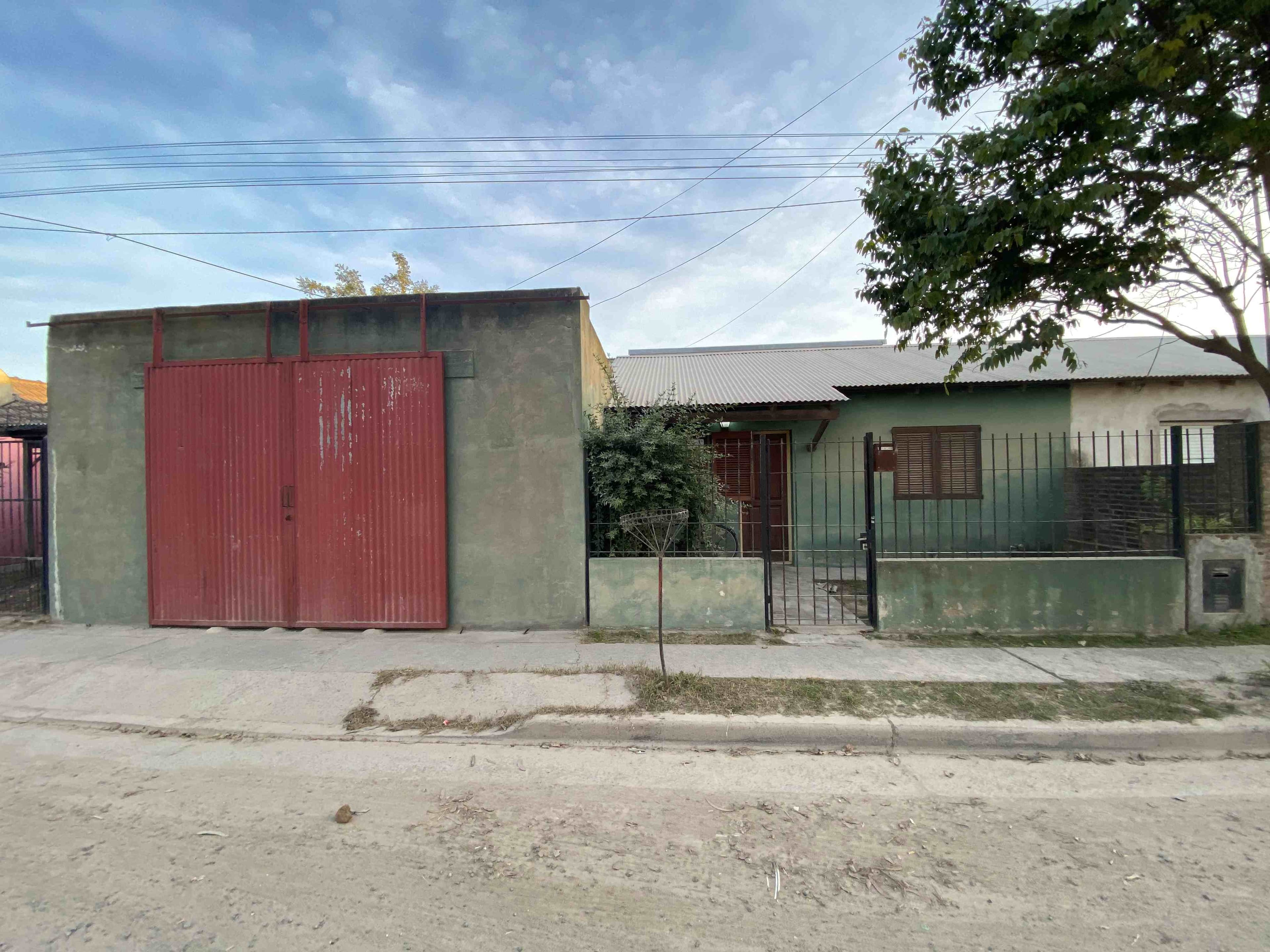 INMUEBLE ubicado en Calle Bousson n° 802 de Ayacucho. - OCUPADO