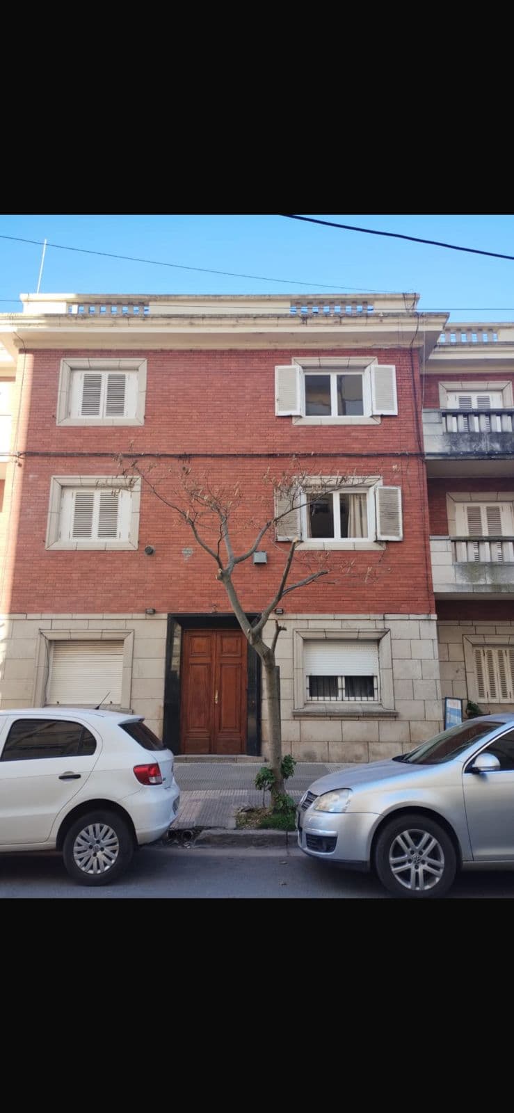DERECHOS Y ACCIONES HEREDITARIOS sobre el INMUEBLE sito en calle 16 N°1150 -Piso1° Dpto.B de MIRAMAR