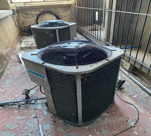 100% LOTE DE BIENES MUEBLES (U. EXTERIORES DE AIRES ACOND).