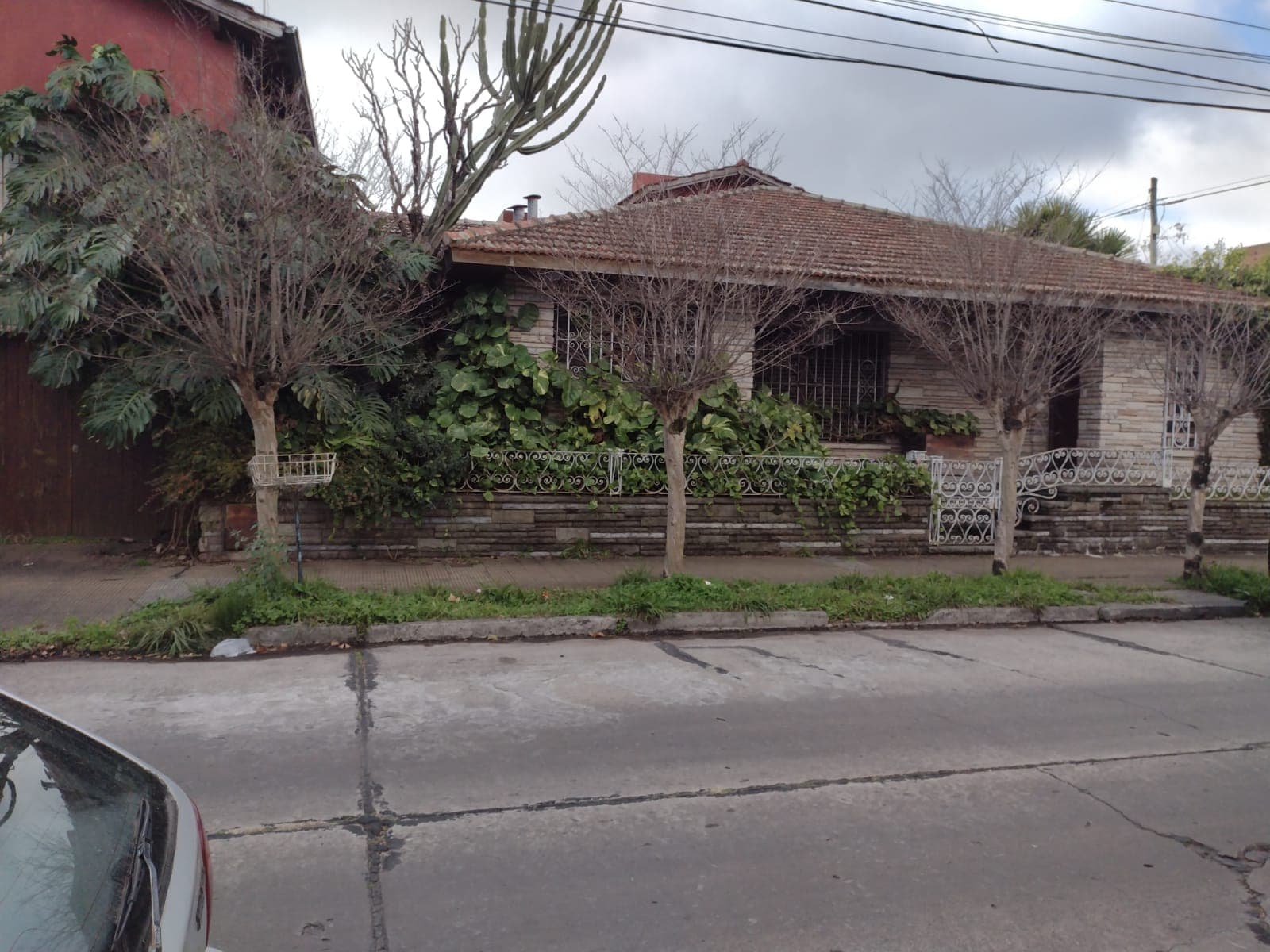 100% INMUEBLE Azcuénaga 1080 Martinez, Pdo. San Isidro DOLARES OCUPADO.