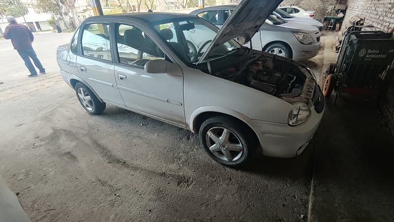 AUTOMOTOR CHEVROLET CORSA CLASSIC 4P GLS 1.4, AÑO 2009