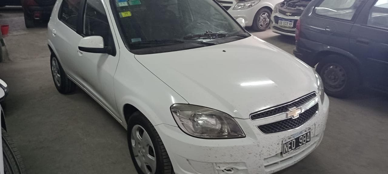 Automotor CHEVROLET,  tipo SEDAN 5 PUERTAS, CELTA LT 1.4 PACK, DOMINIO NEO 984