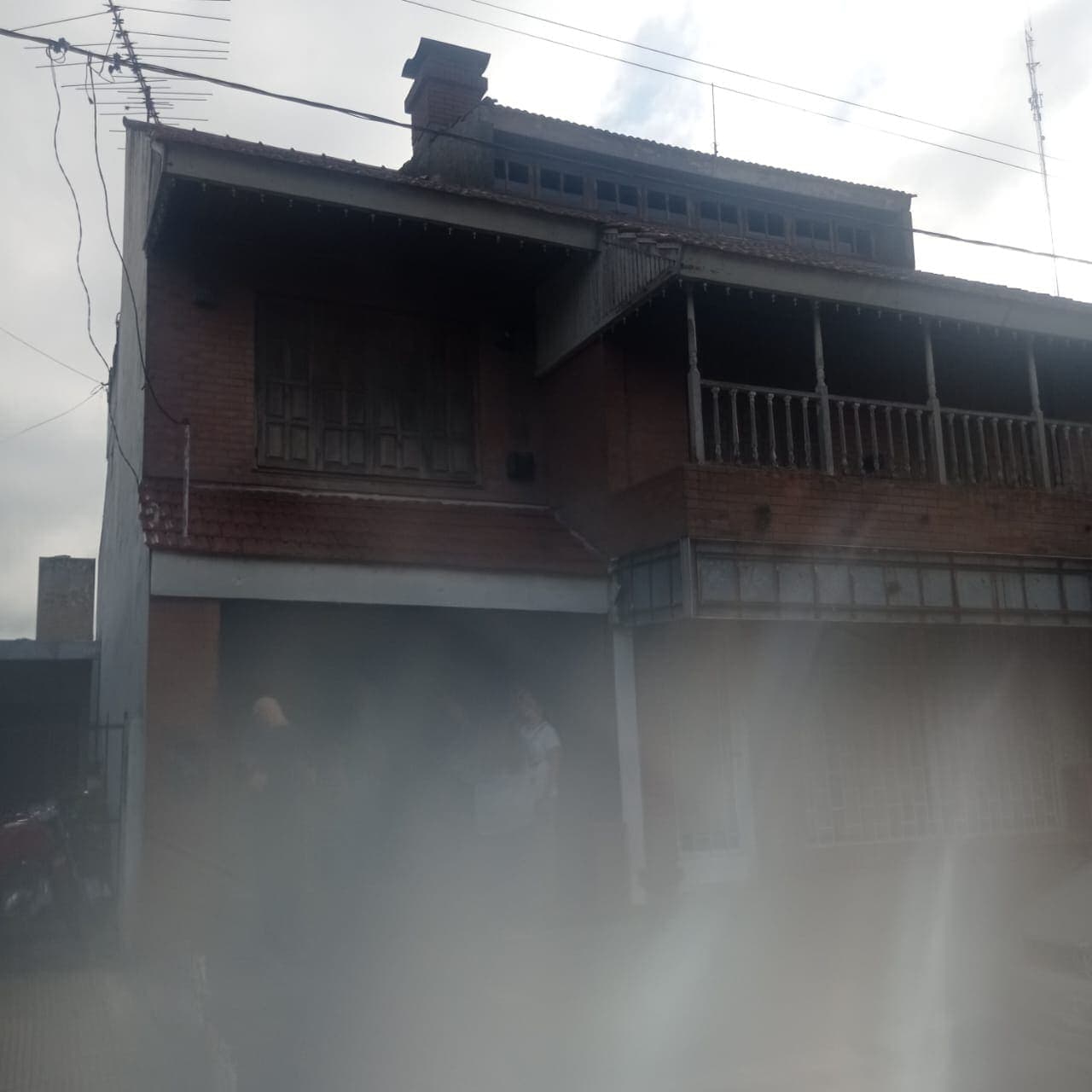 100% inmueble en Av. Arroquigaray N° 851 e/ Detbeze y Durcos de la localidad de Monte. DESOCUPADO