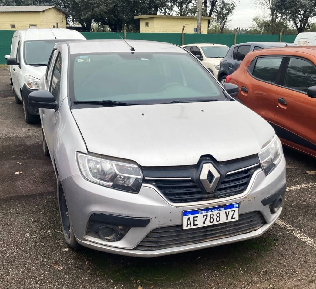 Automotor Marca RENAULT, Modelo: LOGAN PH2 LIFE 1.6, Tipo SEDAN 4 PUERTAS, Año: 2021, Dominio AE788Y