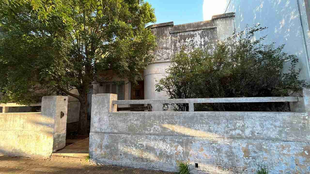 Inmueble ubicado en calle Italia N° 983 en la ciudad de Junín Prov. Bs. As.