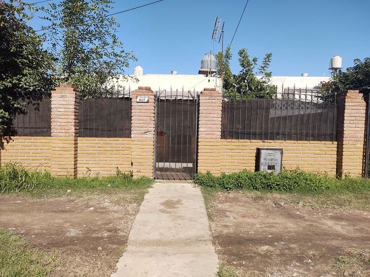 Subasta 100 % inmueble  Recuero 3627, Gregorio De Laferrere,  La Matanza en DOLARES Y OCUPADO