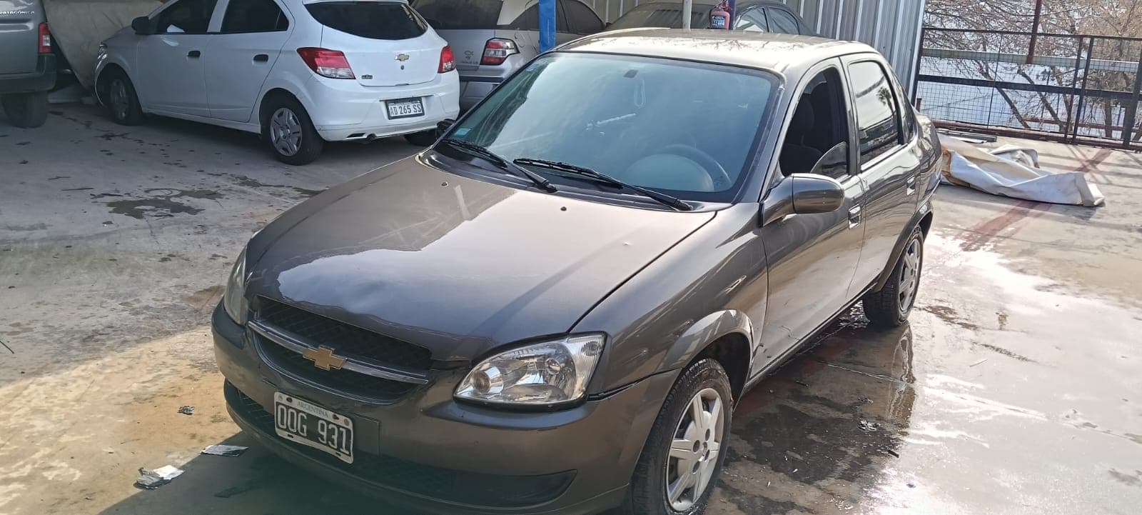 AUTOMOTOR CHEVROLET MODELO CLASSIC 4 P LS ABS+AIRBAG 1.4 N, AÑO 2015. EN ESTADO REGULAR.