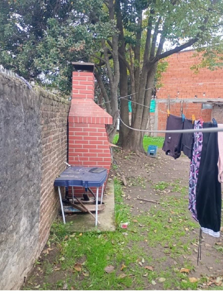 UBASTA DOLARES 100% VIVIENDA UBICADA EN BRASIL 2451. LOCALIDAD Y PARTIDO DE MERLO. OCUPADO