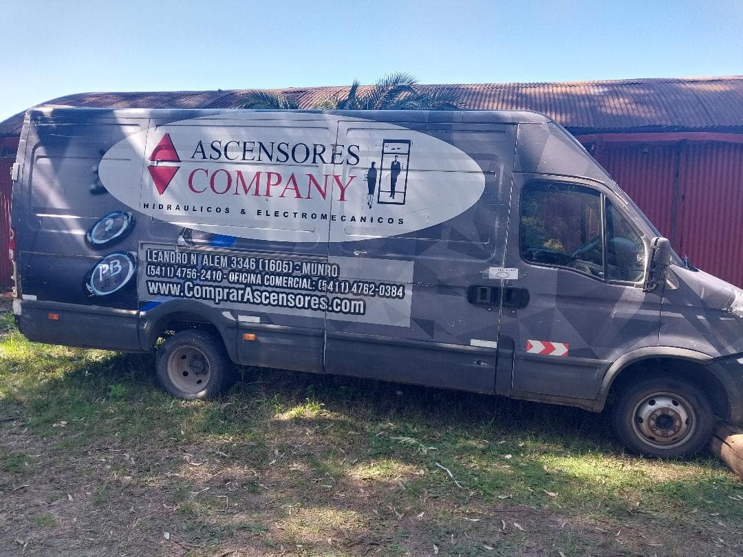 FURGONETA- IVECO DAILY 55 C16 PASO 3950- AÑO 2016- ESTADO REGULAR-
