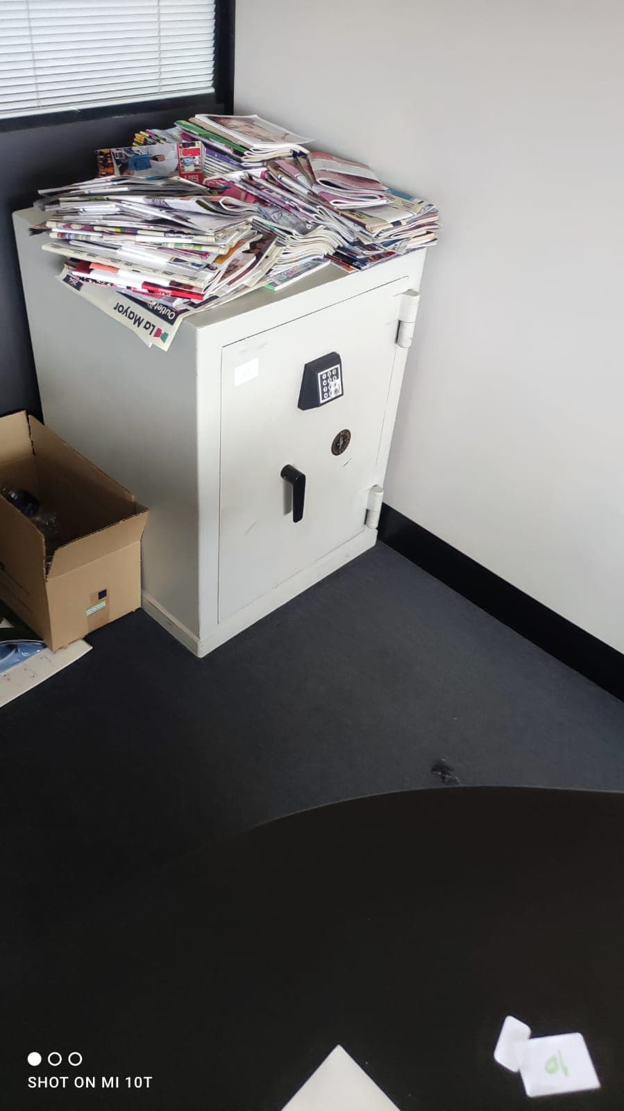 CAJAS FUERTES DE SEGURIDAD - VARIAS-