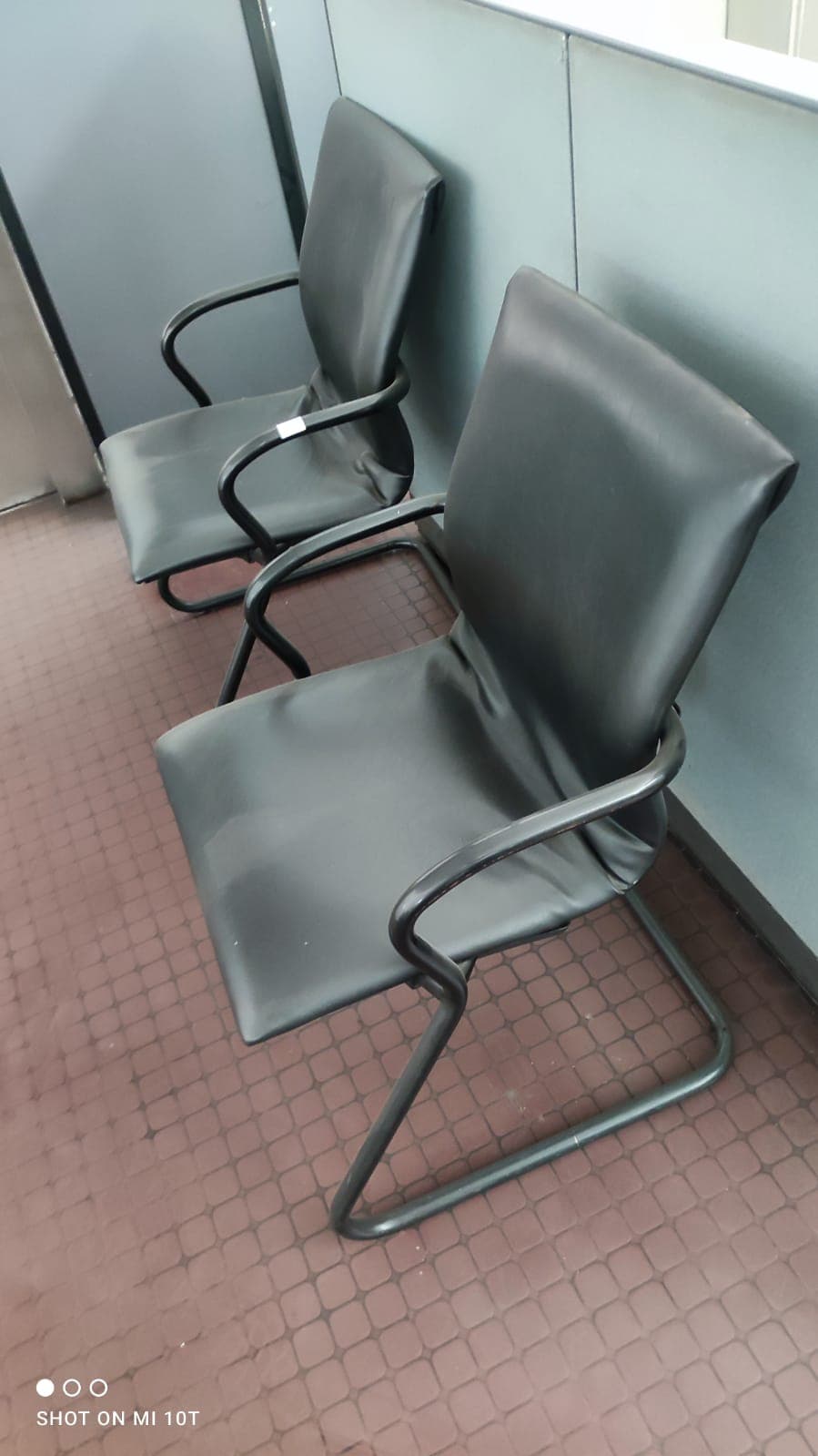 MUEBLES DE OFICINA- USADOS-