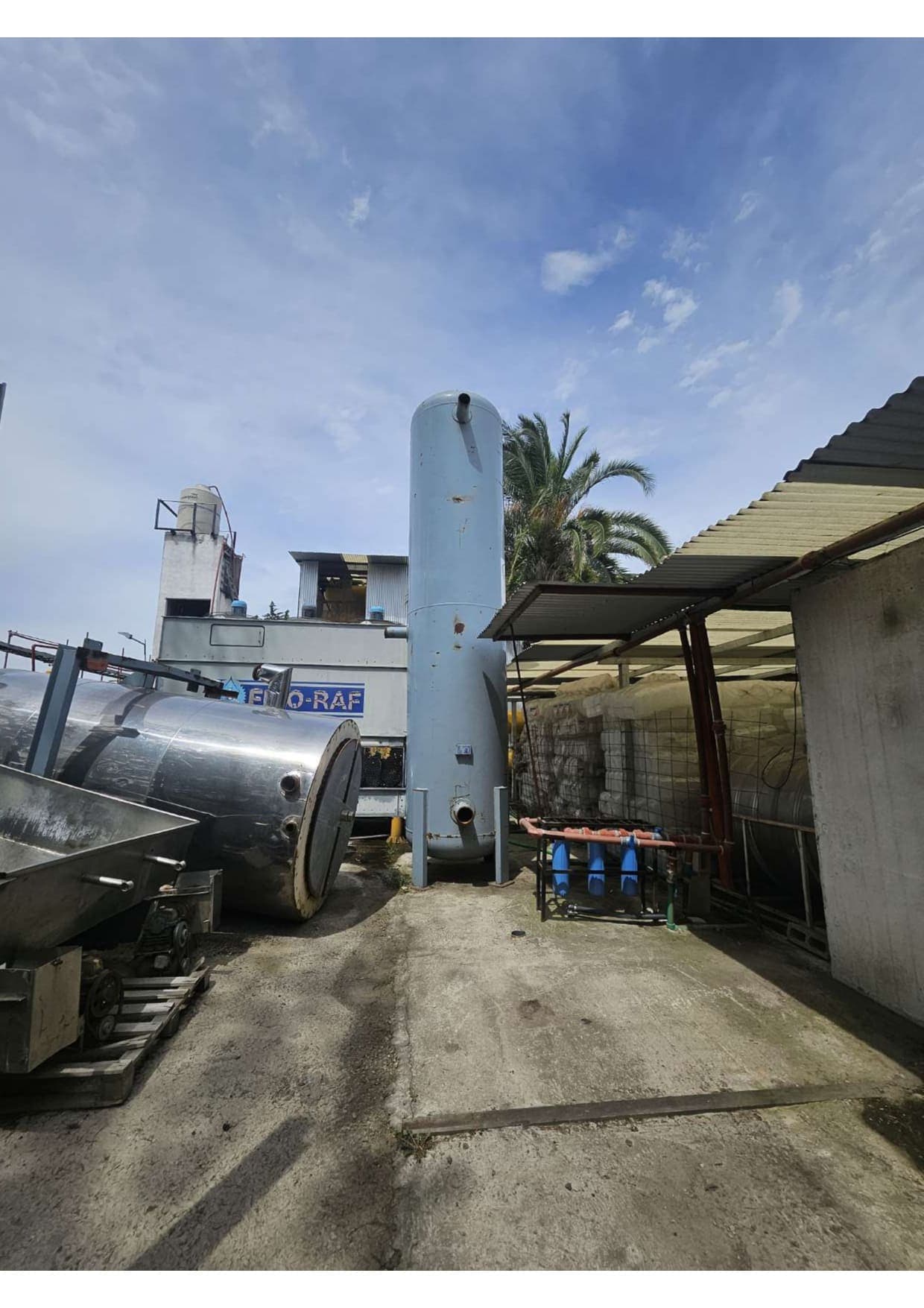 EN DÓLARES- MÁQUINA PRODUCTORA DE HIELO- USADA