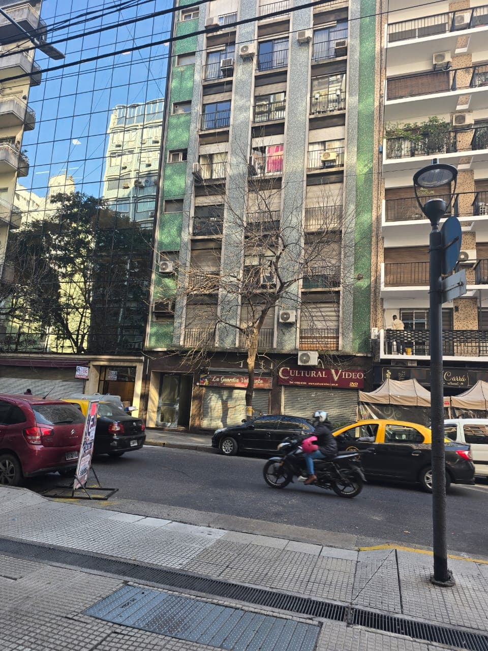 EN DÓLARES- SAN NICOLÁS- 50% INDIVISO- DEPARTAMMENTO 2 AMBIENTES - C.A.B.A.-