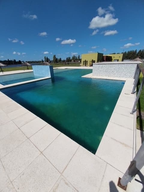 EN DÓLARES- CORONEL BRANDSEN- LA FAUSTINA CLUB DE CAMPO- PCIA. BUENOS AIRES-