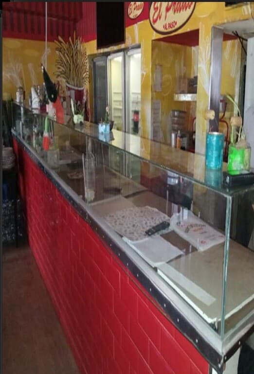 VENTA EN BLOCK- BIENES MUEBLES GASTRONÓMICOS- VARIOS- USADOS