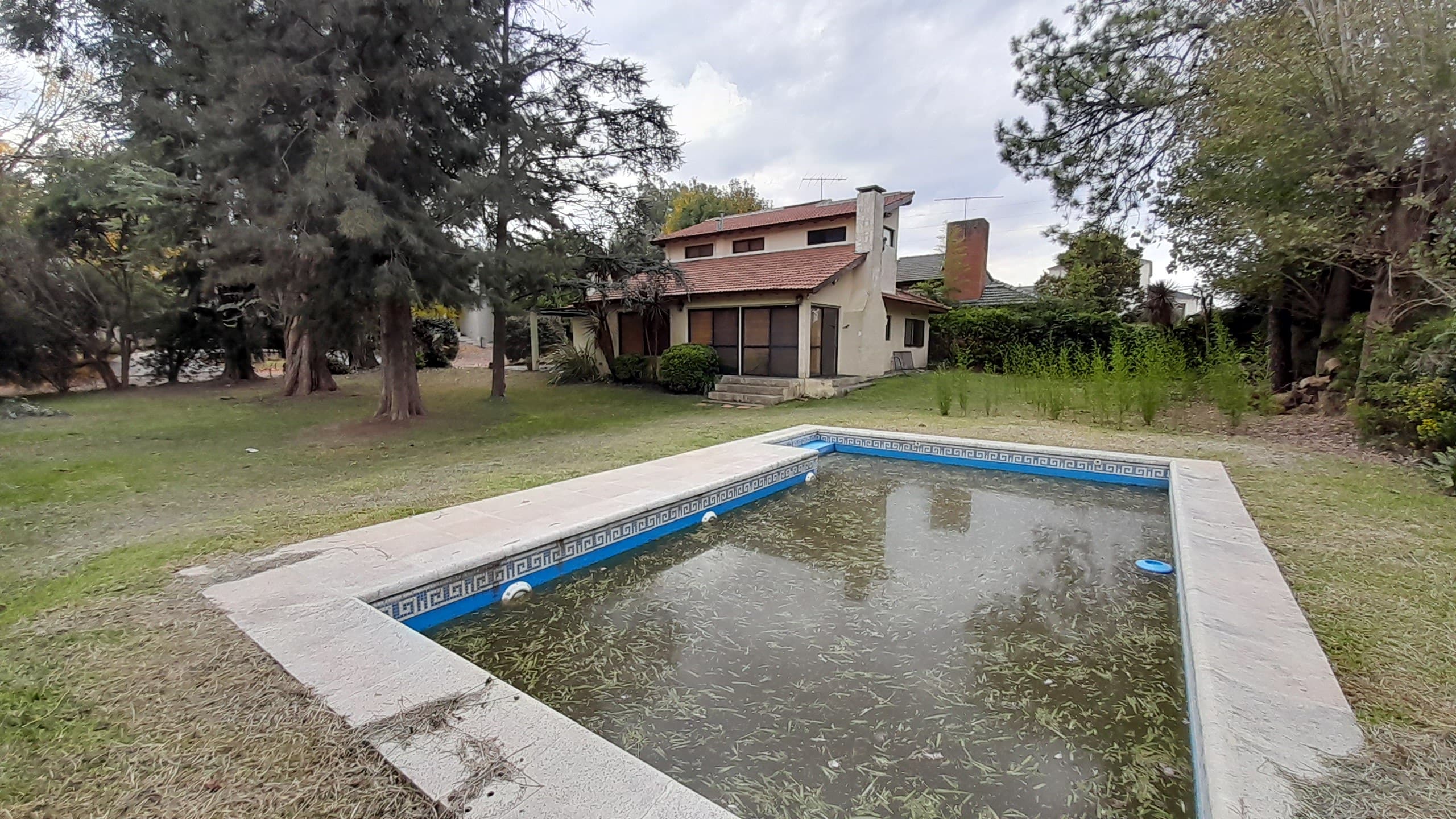 EN DOLARES-PARTIDO DE PILAR- CASA DOS PLANTAS EN BARRIO CERRADO LARENA COUNTRY CLUB- CON MUEBLES