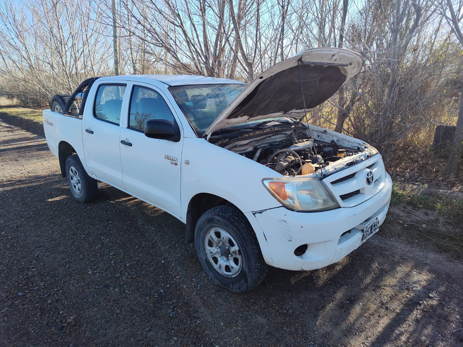 AUTOMOTOR- TOYOTA HILUX 4X4 CABINA DOBLE DX PACK 2.5 TD- AÑO 2008- ESTADO REGULAR