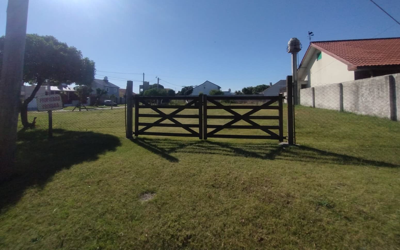 EN DÓLARES- MIRAMAR- LOTE DE TERRENO SIN CONSTRUCCIÓN